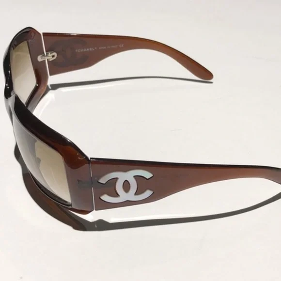 COPY - “CHANEL CC Logo Sunglasses CHANEL | Accessories | Copy Chanel Rectangle Sunglasses  main image 4